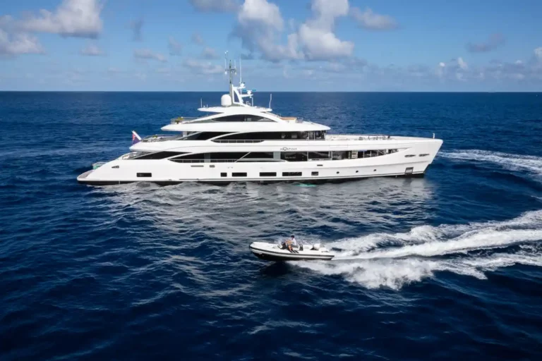 FANTASEA Luxury Charter Yacht by Benetti Yachts1