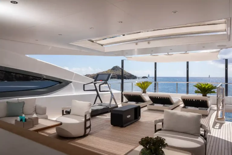 FANTASEA Luxury Charter Yacht by Benetti Yachts10