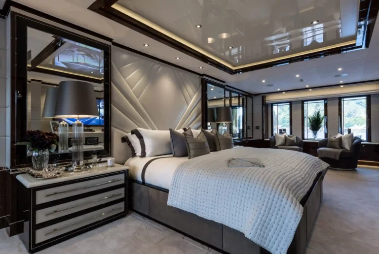 SOUNDWAVE Luxury Charter Yacht by Benetti1