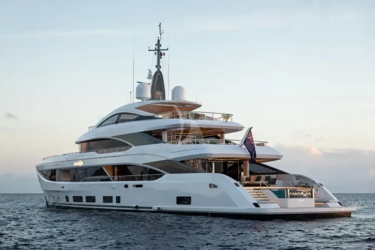 FANTASEA Luxury Charter Yacht by Benetti Yachts 1