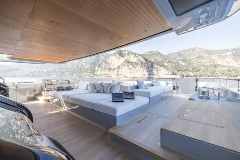 Luxury Charter Yacht VIRTUOSITY by Sanlorenzo19