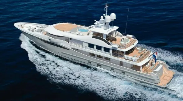 PAPA Luxury Charter Yacht by Amels Charteryachtsfinder.com