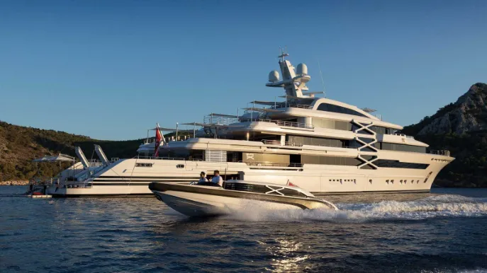 PROJECT X Luxury Charter Yacht by Golden Yachts Charteryachtsfinder.com