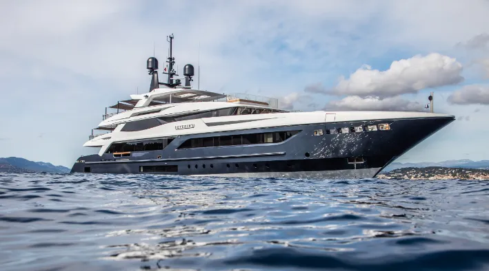 SEVERINS Luxury Charter Yacht be Baglietto Charteryachtsfinder.com